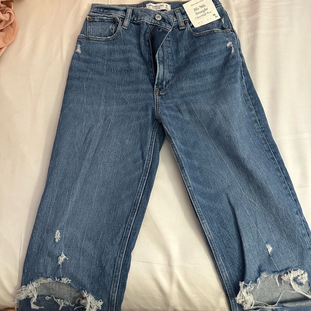 Abercrombie 90s Straight Leg Jeans